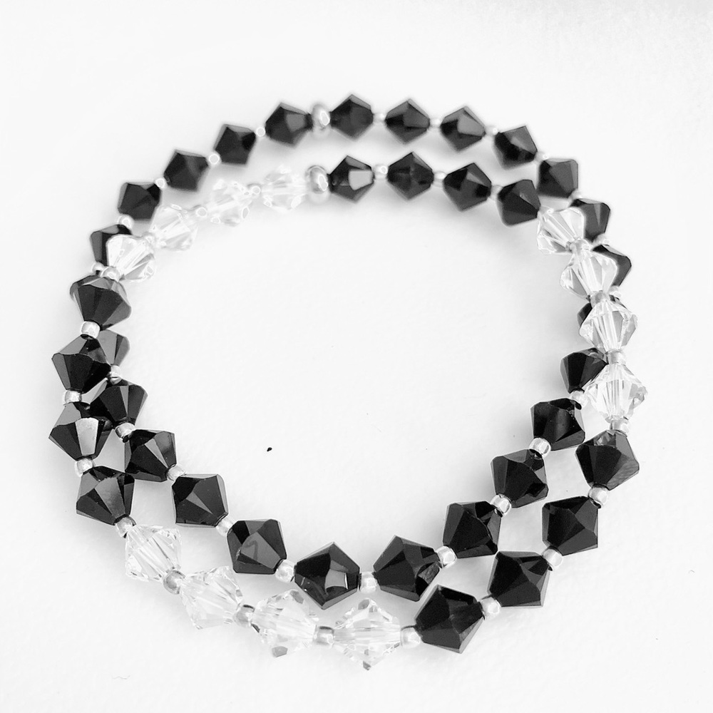 CAL - BLACK & WHITE